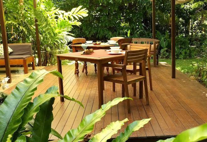 Cape trib farm fruit tasting and b&b