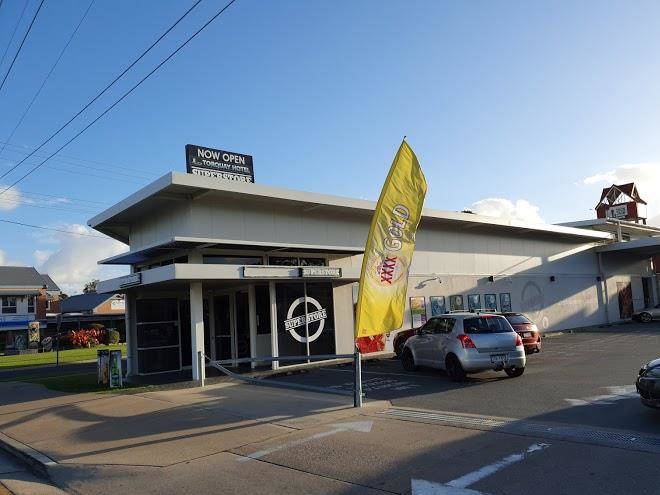 Torquay hotel hervey bay