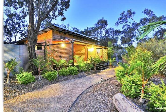 Base backpackers