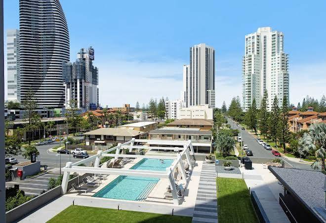 Avani broadbeach residences
