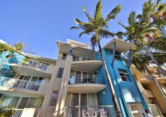 Blue Sky Holidays Image