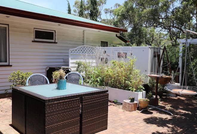 Hilltop On Tamborine Image