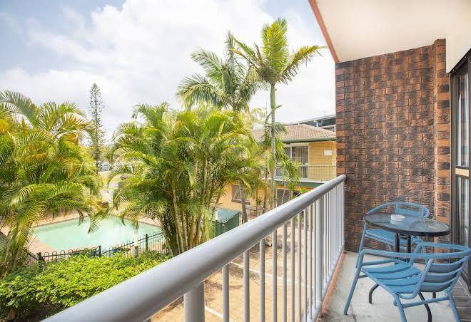 Red star hotel palm beach