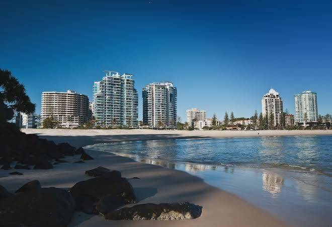Reflections coolangatta beach