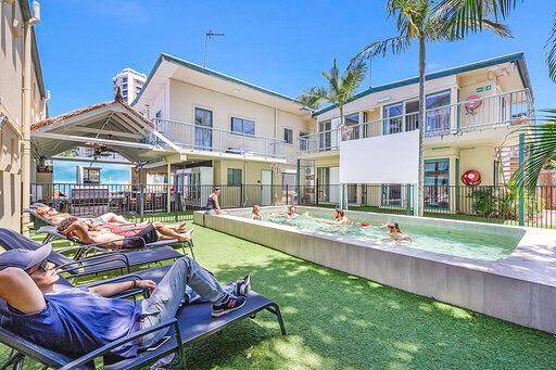 Surf inn