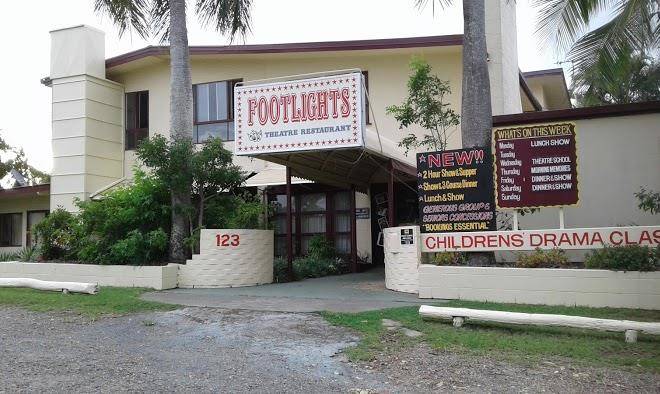 Footlights theatre restaurant