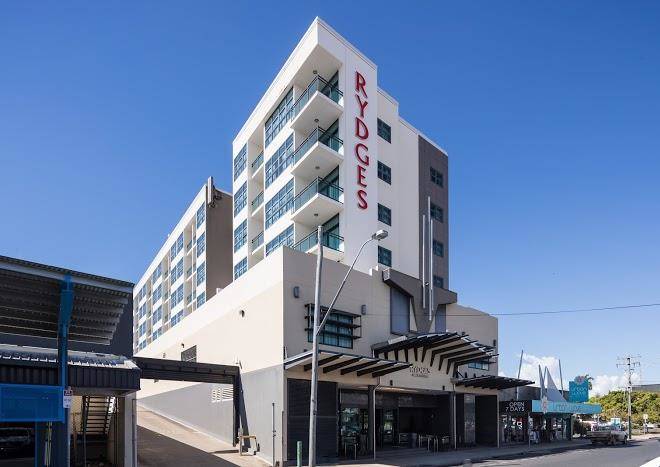 Rydges mackay suites