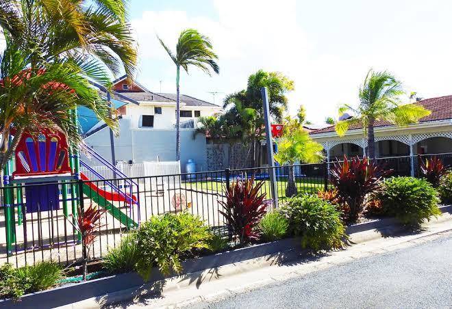 Tropic coast motel