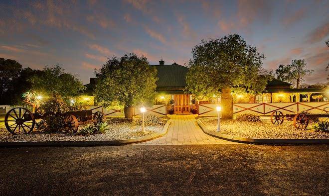 Overlander homestead motel 4 1 2 stars