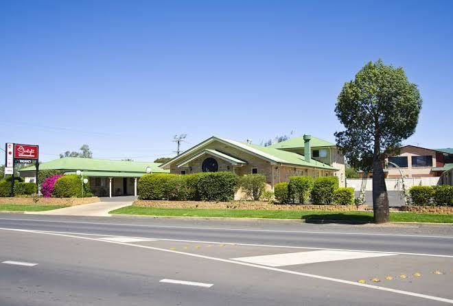 Starlight motor inn