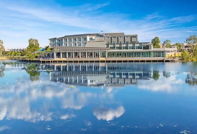 North lakes hotel