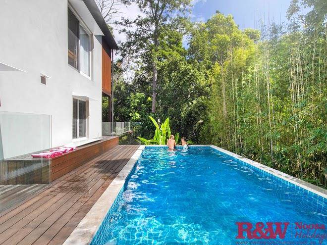 4 kareela rw noosa holidays