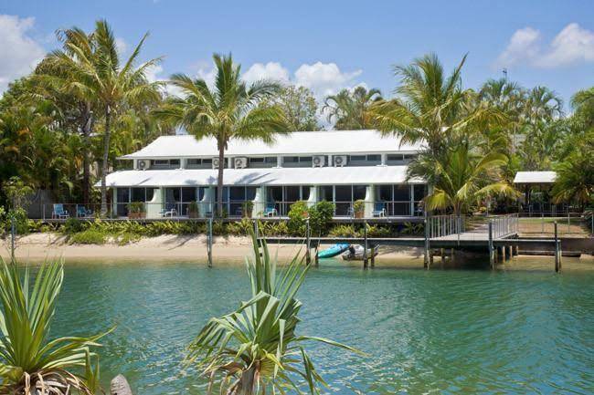 Caribbean noosa