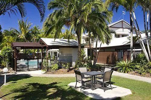 Weyba gardens resort