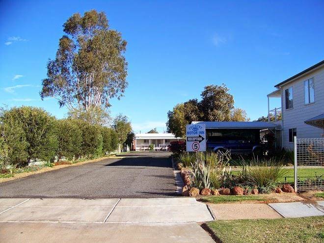 Country Way Motor Inn Image