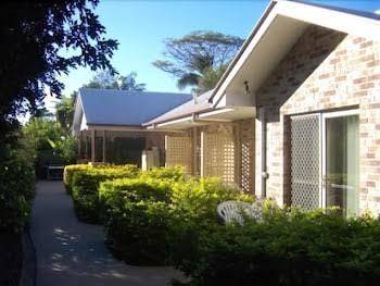 Bay retreat motel