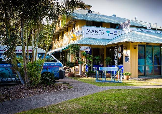 Manta lodge & scuba centre