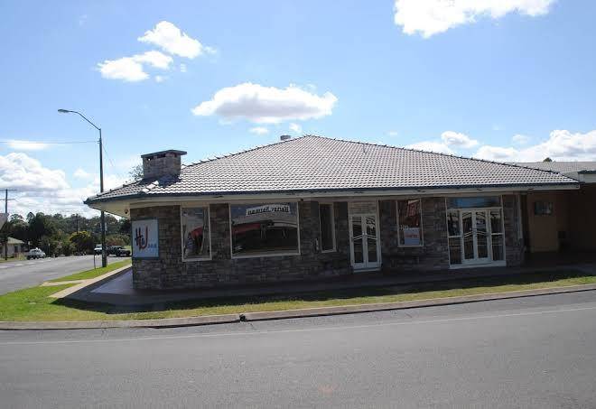 Horse & jockey hotel motel
