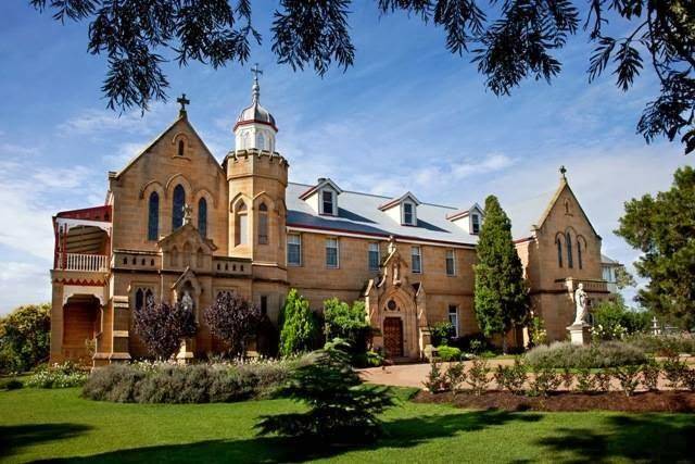 Abbey boutique hotel