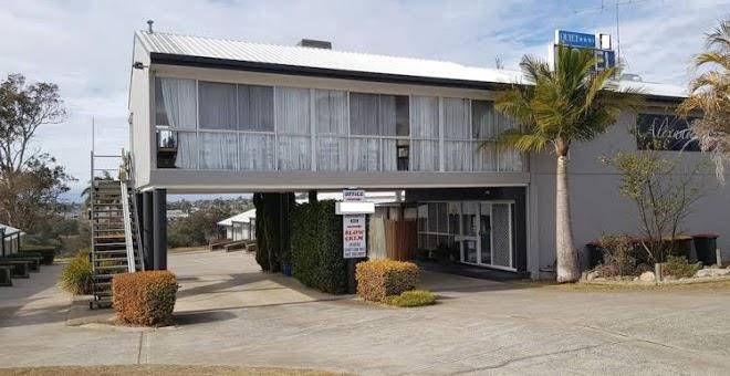 Alexander Motel Warwick Image