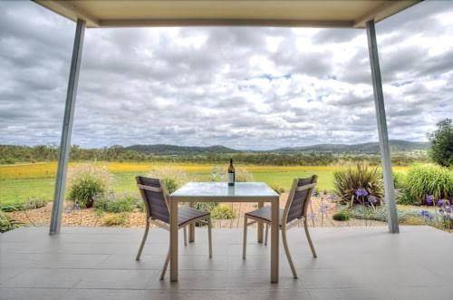 Azjure studio retreat
