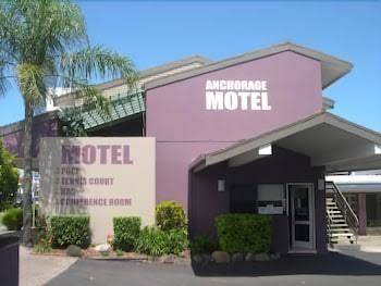 Anchorage motor inn pet friendly