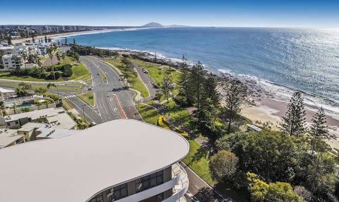 Breeze mooloolaba beach