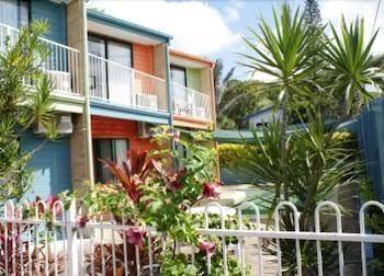 Coolum budget accommodation