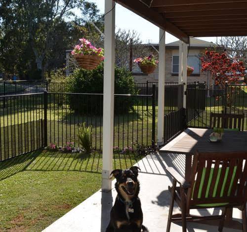 Lakeside holiday unit
