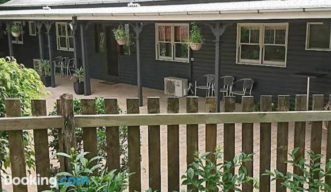 Maleny hotel