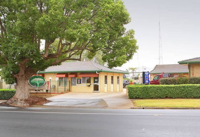 Garden city motor inn
