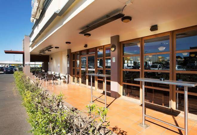 Wilsonton hotel