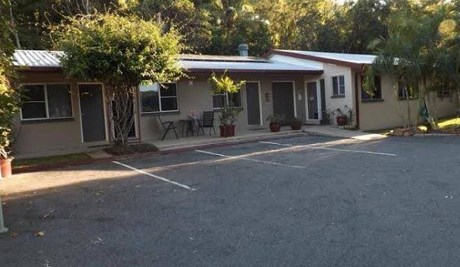The sunbird motel