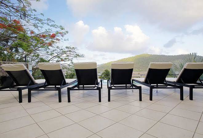 At waterfront whitsunday retreat airlie beach accommodation