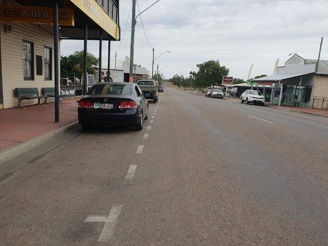 Collinsville Hotel Image