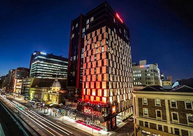 Ibis adelaide