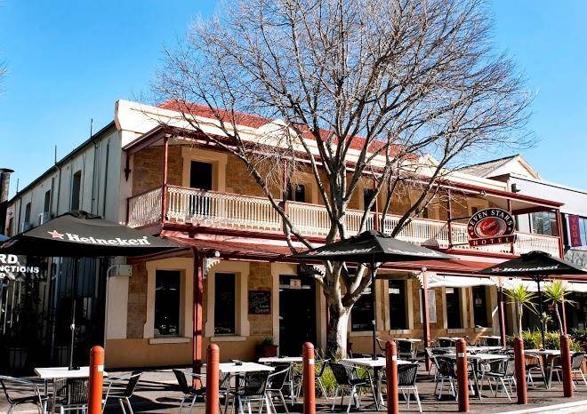 Seven Stars Hotel Image