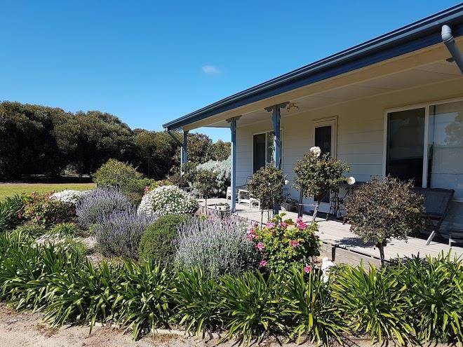Linger longer accommodation sa