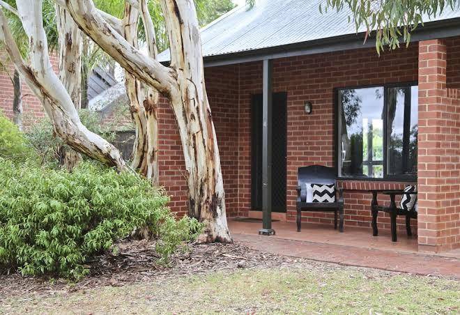 One Paddock Currency Creek Winery Image