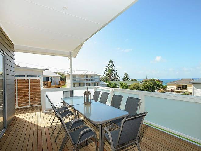 Unwind 'boomer beach retreat' pet friendly