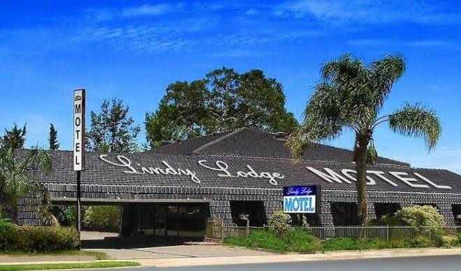 Lindy Lodge Motel Image