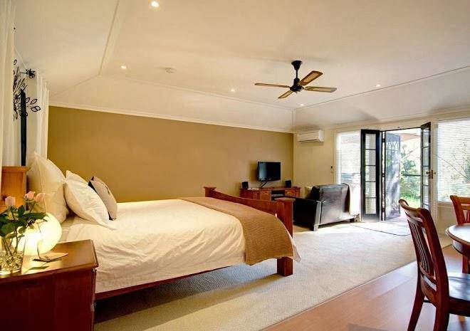 One tree bed and breakfast the suite