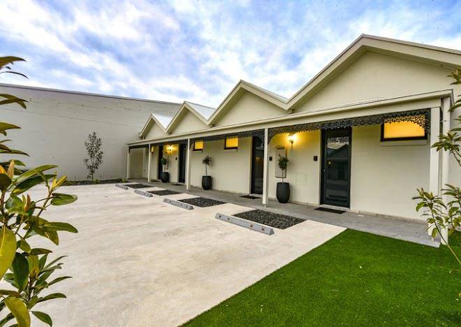 Aloha central premium studios