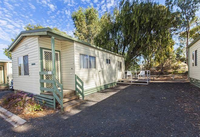 Naracoorte holiday park