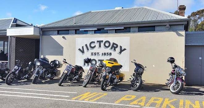 Victory Hotel Image