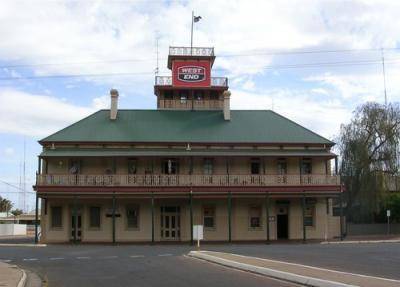 Federal hotel