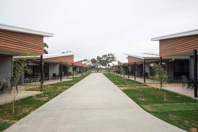 Paringa resort