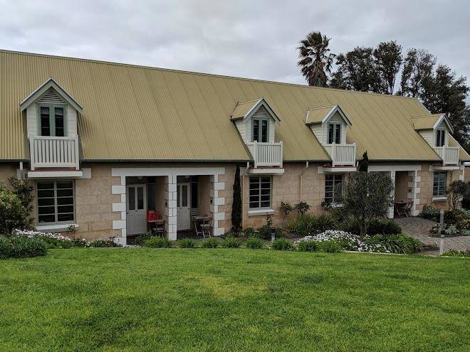 Caledonian inn