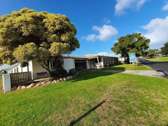 Robe haven motel