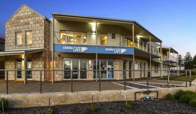 Robe marina accommodation
